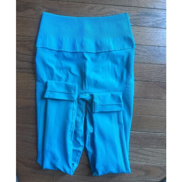 Lululemon Flow and Go Crop Teal Size SMALL - Picture 2 of 12